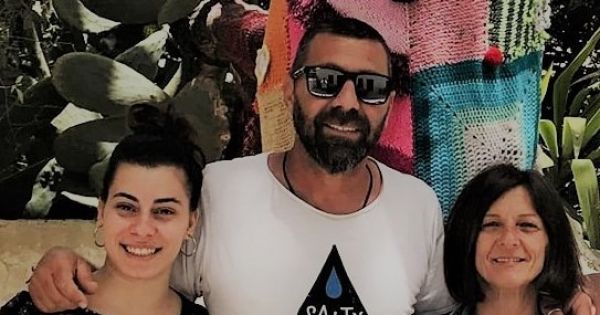 Read more about the article Υπογράφουμε: Κάρτα για τους ασθενείς της φαρμακευτικής κάνναβης.